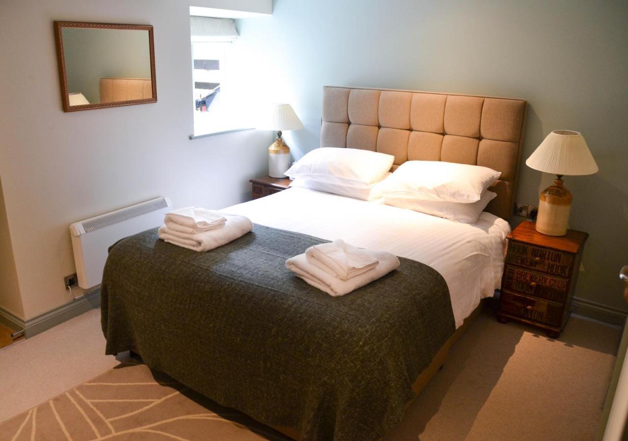 The Fox Hotel Chipping Norton Kültér fotó