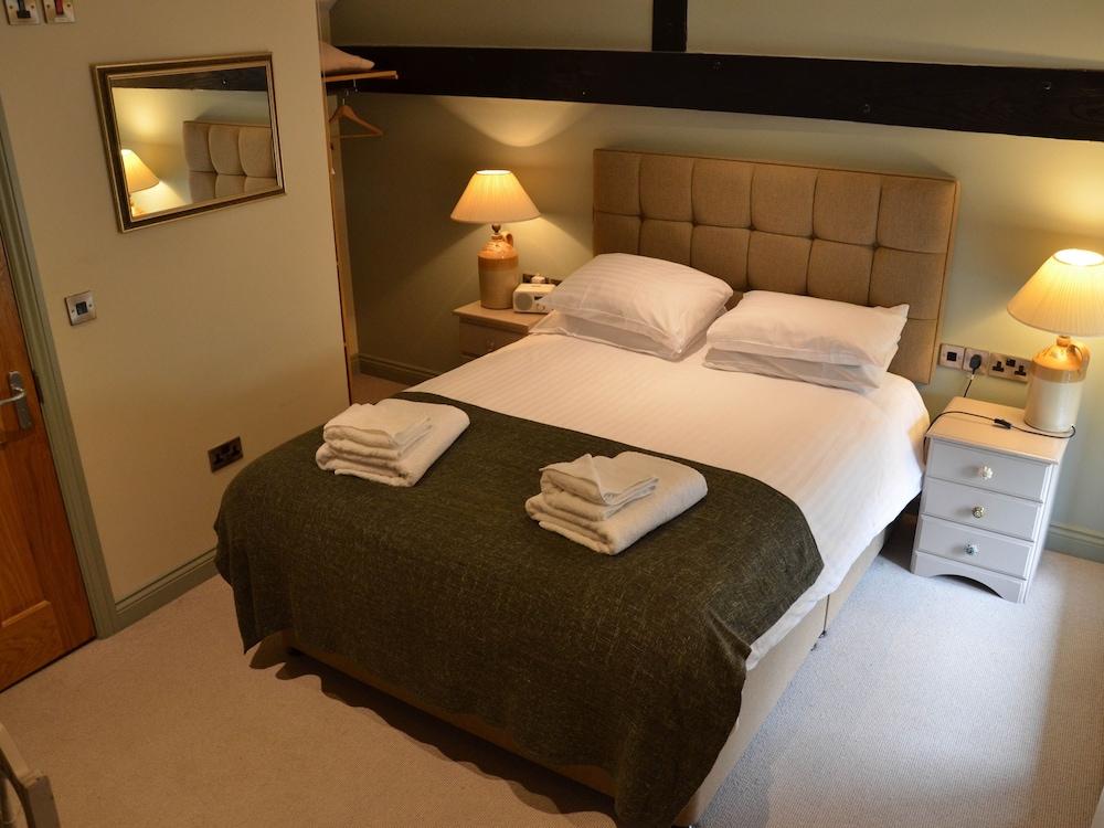 The Fox Hotel Chipping Norton Kültér fotó