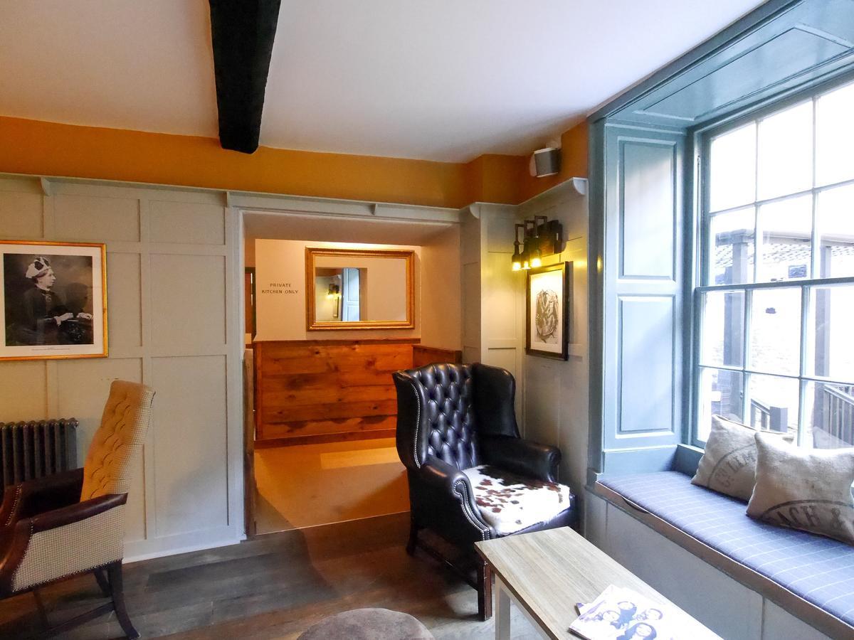The Fox Hotel Chipping Norton Kültér fotó